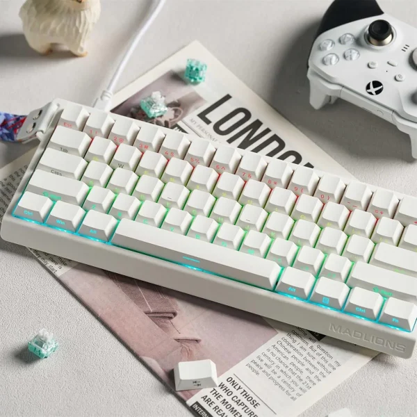 Madlions FGG MAD60 Magnetic Switches RGB Wired Keyboard White
